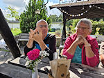 Warten aufs Mittagessen ...